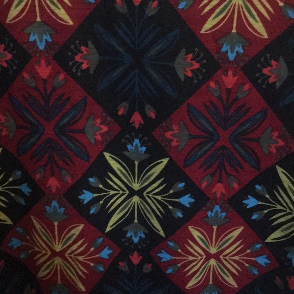 LuLaRoe Irma - Picture 3 of 4